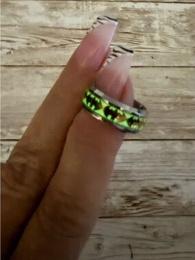 Glow in the dark Batman  Crystal Inlay Silver Tone Ring size 8